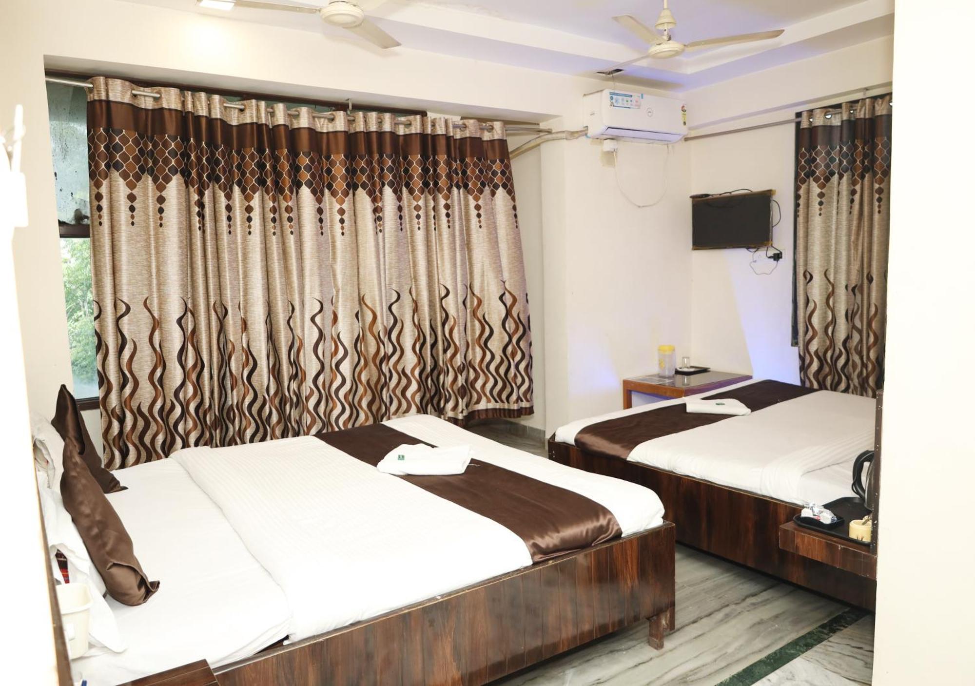 Hotel Sachidanand Shirdi Exterior foto