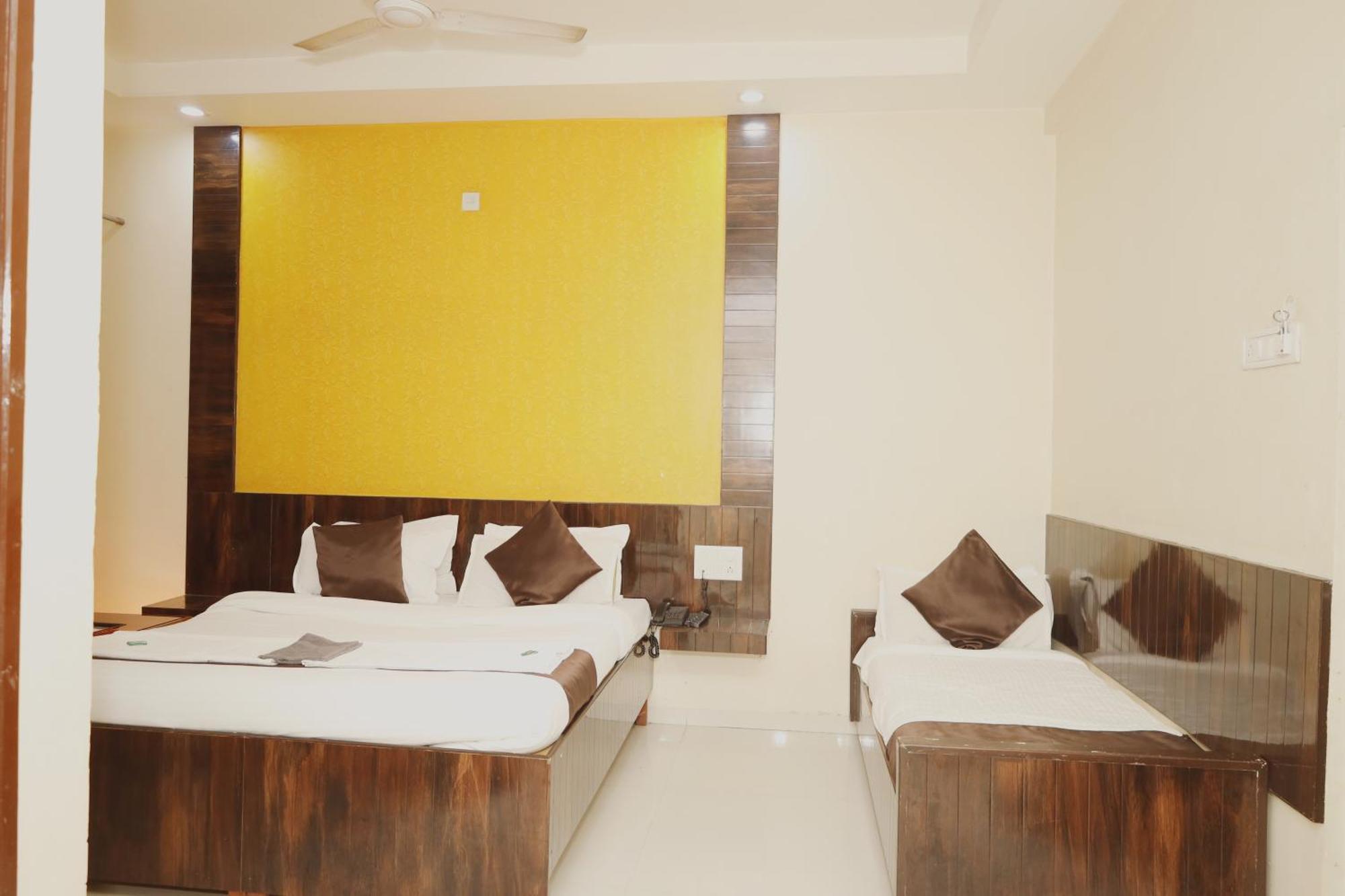 Hotel Sachidanand Shirdi Exterior foto